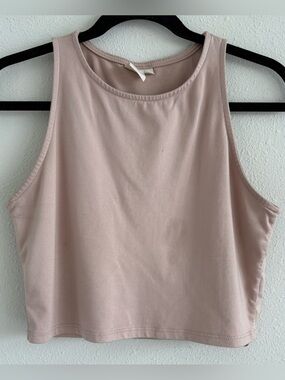 Live in the Moment tank